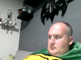 Screen Grab from the007146368