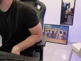 Screen Grab from the_king74