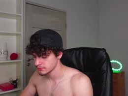 Screen Grab from thebrad_holloway