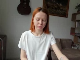 Screen Grab from thechloee
