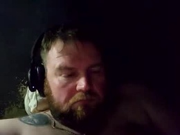 Screen Grab from thedirtyhurta