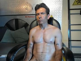 Screen Grab from theking_39_