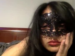Screen Grab from themaskedgirl_