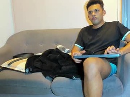 Screen Grab from theo_morris