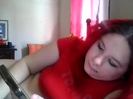 Screen Grab from thered_scarlett