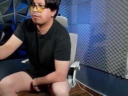 Screen Grab from thesantypue