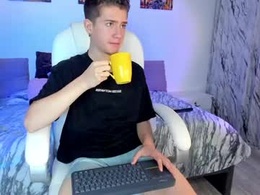 Screen Grab from thiago_james69
