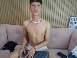 Screen Grab from thiago_khet