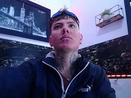 Screen Grab from thick_andtight