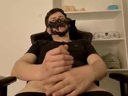 Screen Grab from thick_chase