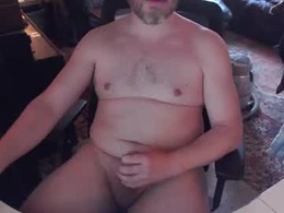 Screen Grab from thick_geek
