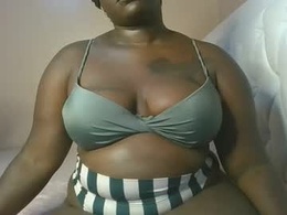 Screen Grab from thick_godess