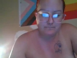 Screen Grab from thickbabe1988