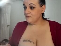 Screen Grab from thickbartits69