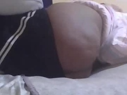 Screen Grab from thickbotty_ebony