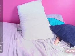 Screen Grab from thickebonyass
