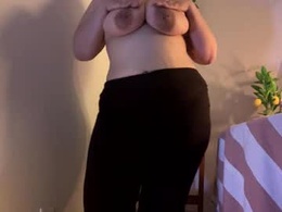 Screen Grab from thickpuppygirl
