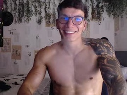 Screen Grab from thomas_fuckboy