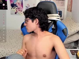 Screen Grab from thydannyy