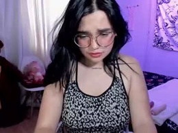 Screen Grab from tigerlily__1