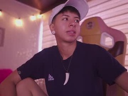 Screen Grab from tomboy_tommy