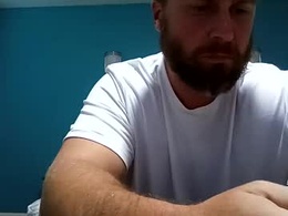 Screen Grab from tommy_912222