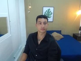 Screen Grab from tommy_london1