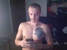 Screen Grab from tommystrokes_