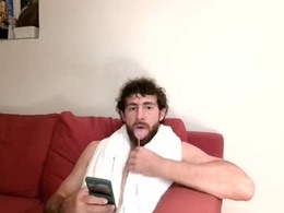 Screen Grab from tommytime13
