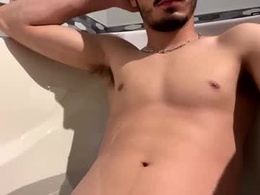 Screen Grab from tomsexx3