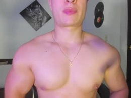 Screen Grab from tomson_cruzz