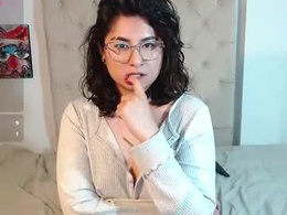 Screen Grab from tori_just