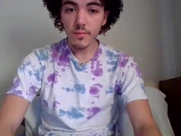 Screen Grab from treetrunxx