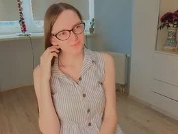 Screen Grab from trishdelafontaine