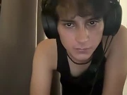Screen Grab from twink444u