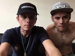 Screen Grab from twinksguys360