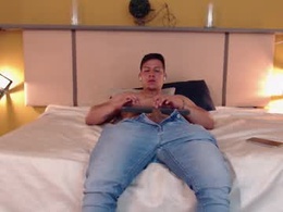 Screen Grab from tyronyx