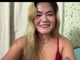 Screen Grab from urasianblairexxx