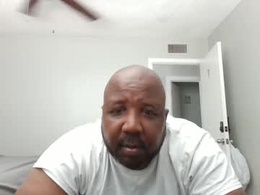 Screen Grab from urboytoy2828