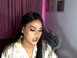 Screen Grab from urfvckinghotebony3
