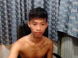 Screen Grab from urhotfuckingcockxx