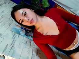 Screen Grab from urpinay_girl01