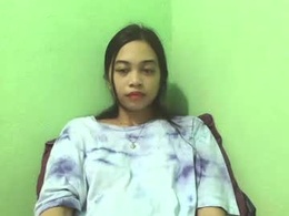 Screen Grab from ursexy_pinay_skinny