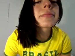 Screen Grab from valeale_