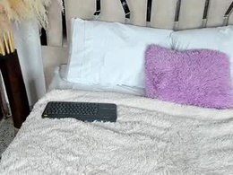 Screen Grab from valentina__lux