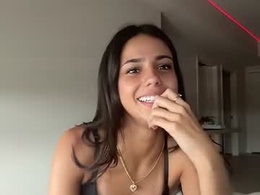 Screen Grab from valentina__xo