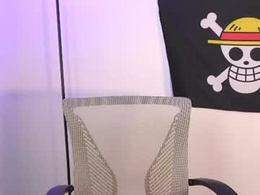 Screen Grab from valerieroseuwu