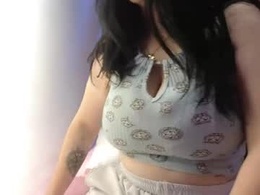 Screen Grab from valery_cute_18