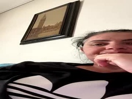 Screen Grab from valiginely