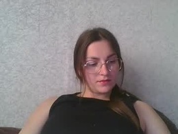 Screen Grab from valleria21